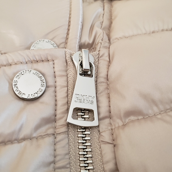 DKNY Jeans Women's Lightweight Zip-Front Moto Puffer Jacket XS - Picture 6 of 15